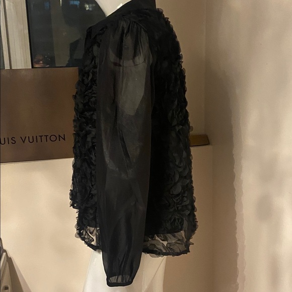 YAS Black Top Textured Floral Top 10 - Picture 7 of 13